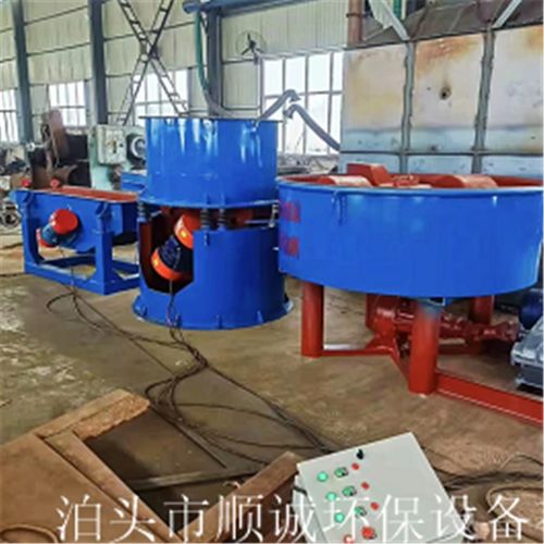 高效再生，一文解析树脂砂振动破碎再生机与铸造厂砂处理成套设备